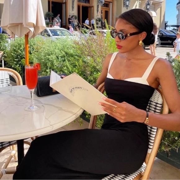 Reformation Dresses & Skirts - REFORMATION Nelle Dress M